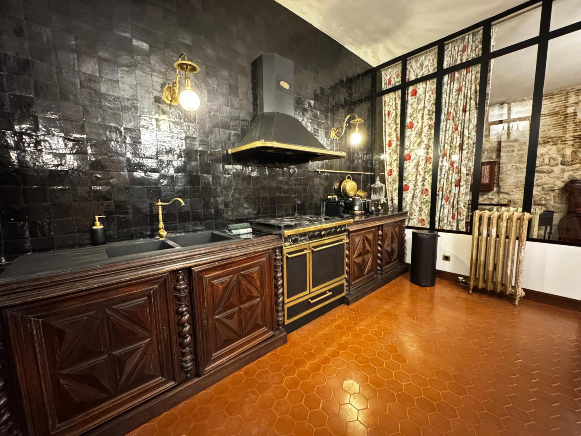 L'Heure Bleue - Charme Et Histoire Au Coeur D'Avignon Apartment Bagian luar foto
